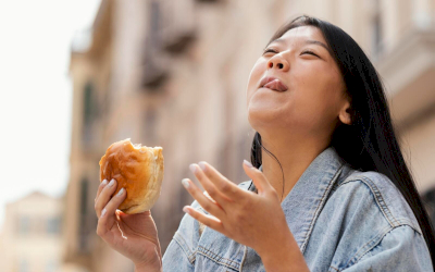 Mau Makan Manis? Kenali Waktu yang Paling Ramah untuk Gula Darah